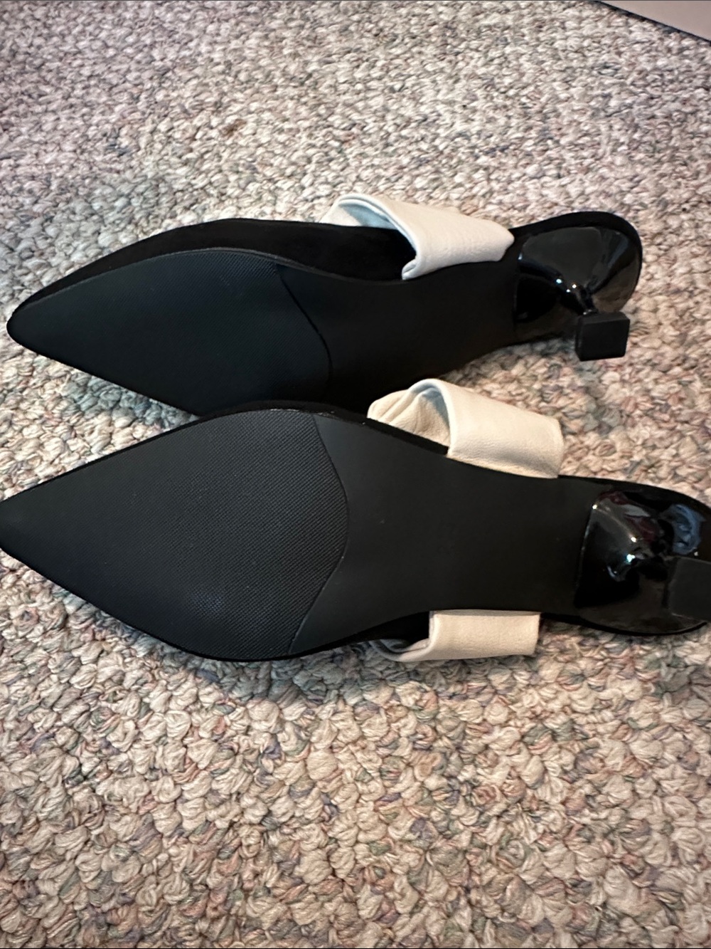 Not Rated Two-Tone Pointed-Toe Mules in Black and Cream - Picture 3 of 4